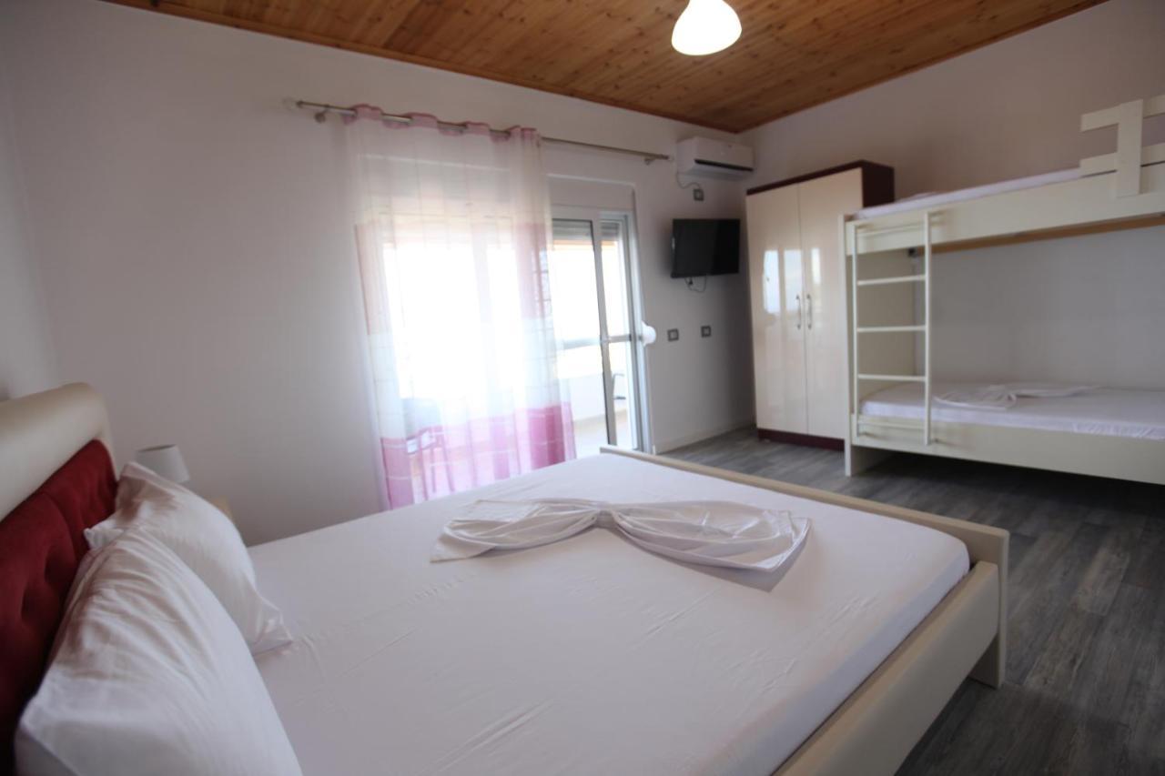Vila Riza Veliu Piqeras ภายนอก รูปภาพ