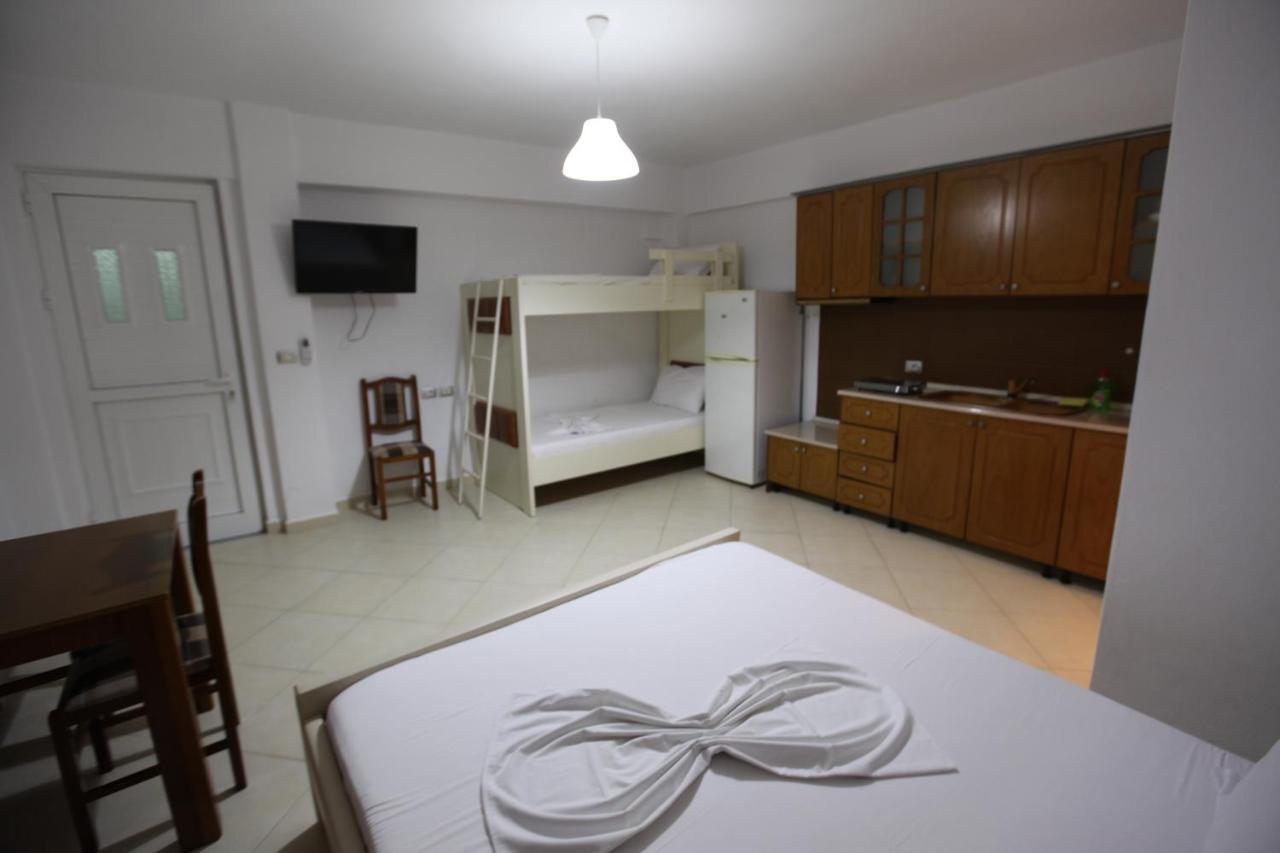 Vila Riza Veliu Piqeras ภายนอก รูปภาพ